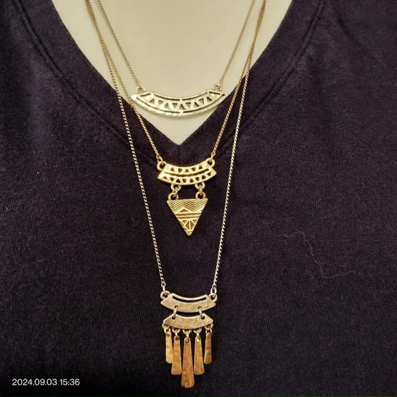 Lucky Brand Three Strand Layered Necklace Aztec Tribal Pendant Silver Tone - Picture 2 of 9